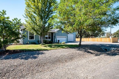 106 Laurelhurst-3