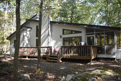 803 Willow Ct S, Hawley, PA 18428 - photo 2