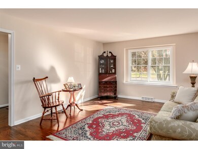 547 Sentinel Rd, Moorestown, NJ 08057 - photo 4