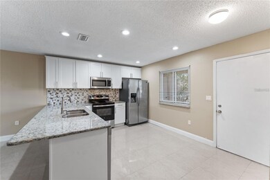 2928 Bancroft Cir E unit E, Palm Harbor, FL 34683 - photo 7