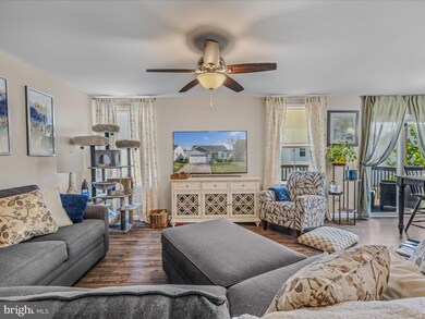 203 Singleton Way, Martinsburg, WV 25403 - photo 6