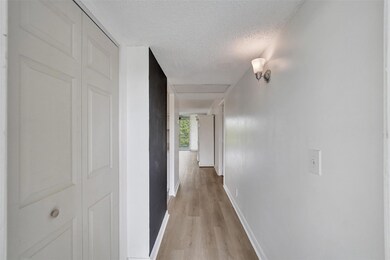 9470 Poinciana Place unit 308, Davie, FL 33324 - photo 2