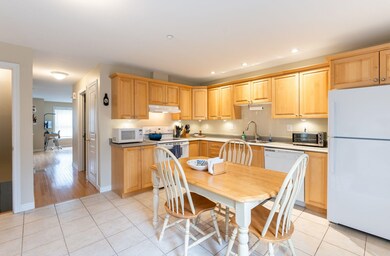 9 April Dr unit B, Litchfield, NH 03052 - photo 6