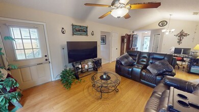 237 Doe Run Cir, Thomasville, GA 31757 - photo 5