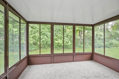 2173 Remington Way NE unit 183, Grand Rapids, MI 49505 - photo 5