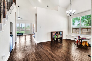 215 Hogue Ln, Wylie, TX 75098 - photo 5