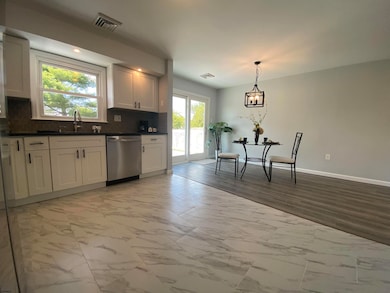 172 Exton Rd, Somers Point, NJ 08244 - photo 7