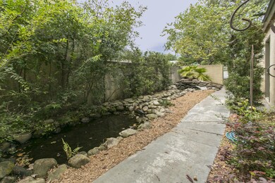 5526 Mariners Cove Dr, Jacksonville, FL 32210 - photo 3