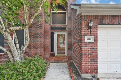 409 Colebrook Ln, Dickinson, TX 77539 - photo 3