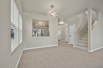 9718 Coyote Creek Dr, Houston, TX 77095 - photo 7