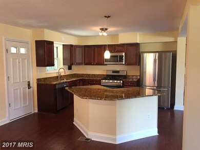 902 Linwood St, Hyattsville, MD 20783 - photo 2