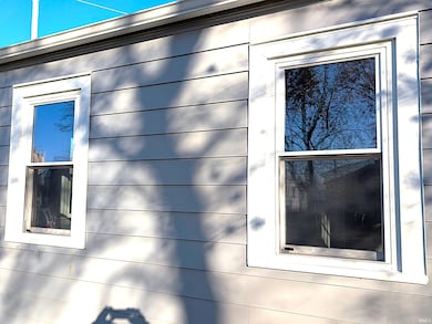 1032 Central Ave, Decatur, IN 46733 - photo 5