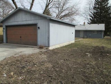 2112 Hermon Ave, Zion, IL 60099 - photo 5