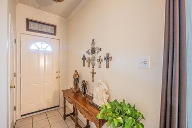 1227 Woodland Park Dr, Hurst, TX 76053 - photo 6