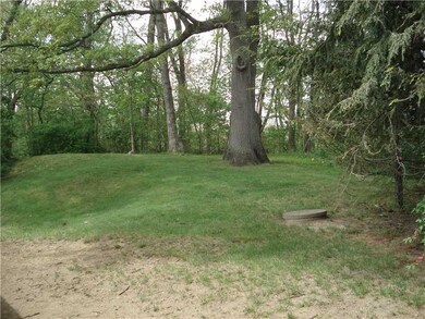 10 Davis Ct, Cranston, RI 02910 - photo 3