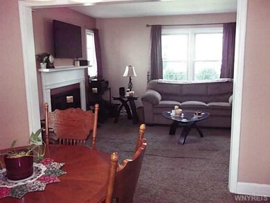 Family Room Open floor plan from dining room to fa