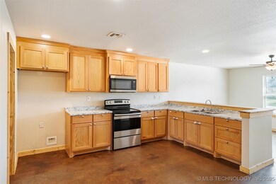 13001 Owen Ln unit 13005, Thackerville, OK 73459 - photo 6