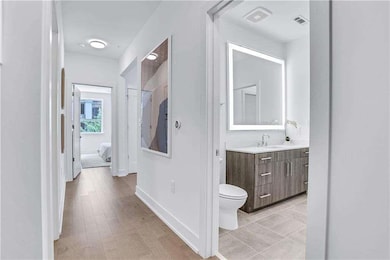 J5 Midtown unit 327, Atlanta, GA 30308 - photo 2