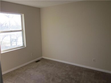 1350 Pinnacle Dr, Columbus, OH 43204 - photo 7