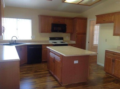 Kitchen 2