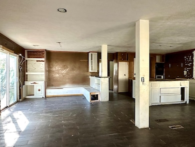 1115 Wheelock St, McComb, MS 39648 - photo 6