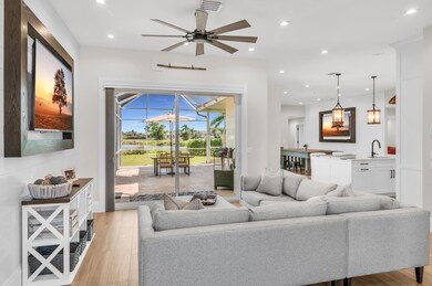 18198 Royal Hammock Blvd-large-005-042-L
