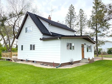 110 1st St NW, Rudyard, MT 59540 - photo 2