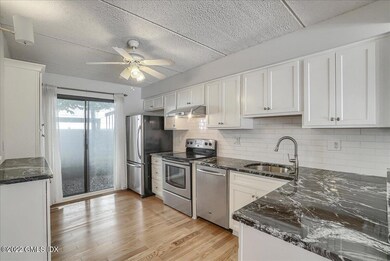 12 Glenville St unit 210, Greenwich, CT 06831 - photo 4