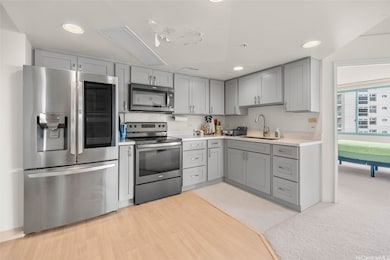 One Kalakaua unit 912, Honolulu, HI 96826 - photo 2