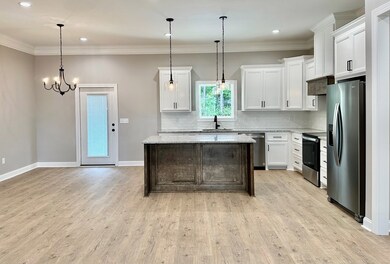 2308 Thomas St, Adel, GA 31620 - photo 4