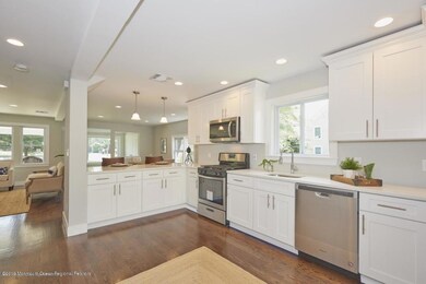 121 Mabel Ave, Leonardo, NJ 07737 - photo 5