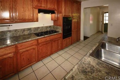 Back House Kitchen 2