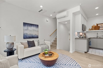 716 11th Ave E unit A, Seattle, WA 98102 - photo 4