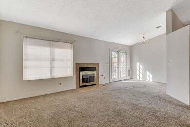 9533 Chianti Ln, Las Vegas, NV 89117 - photo 5