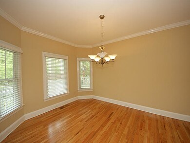 Formal Dining