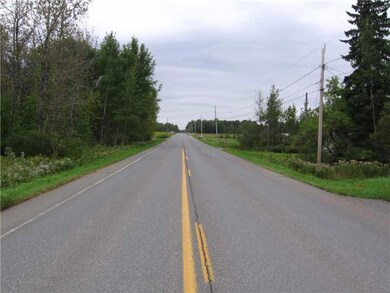 View. Richardson Rd looking South