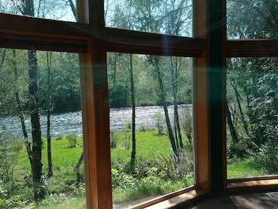 130 River View St, Gates, OR 97346 - photo 2