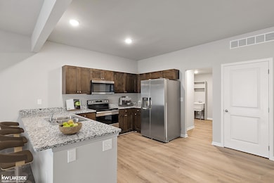 28140 Delano Dr unit Building 14 Unit 9I, Chesterfield, MI 48051 - photo 2