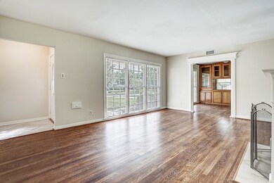 3709 Parkwood Dr, Houston, TX 77021 - photo 4