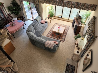 8 Acapulco Princess unit 2, Vernon, NJ 07462 - photo 2