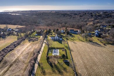 424 3rd Beach Rd, Middletown, RI 02842 - photo 6