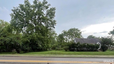 1004 S Henderson St, Bloomington, IN 47401 - photo 2