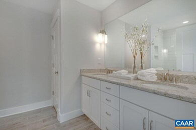 113 Blithe Ct, Charlottesville, VA 22901 - photo 2
