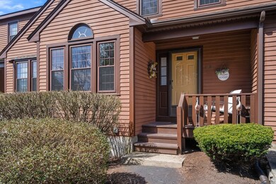 11 Hawthorne Village unit B, Franklin, MA 02038 - photo 2