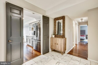 Treebrooke unit 309, Oakton, VA 22124 - photo 2