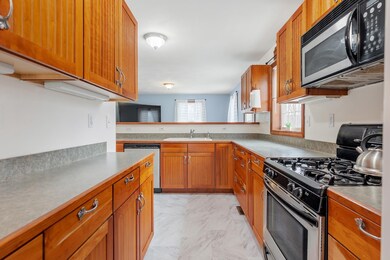 33 Gove Rd, Weare, NH 03281 - photo 7