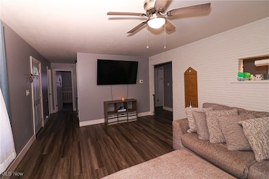 1128 Myrtle Ave, Ashtabula, OH 44004 - photo 2