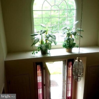 1620 Old Drummer Boy Ln, Fort Washington, MD 20744 - photo 2