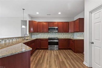 111 Faro Ln unit 138, Portsmouth, VA 23703 - photo 2