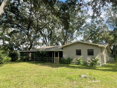 18200 NW 27th St, Morriston, FL 32668 - photo 5